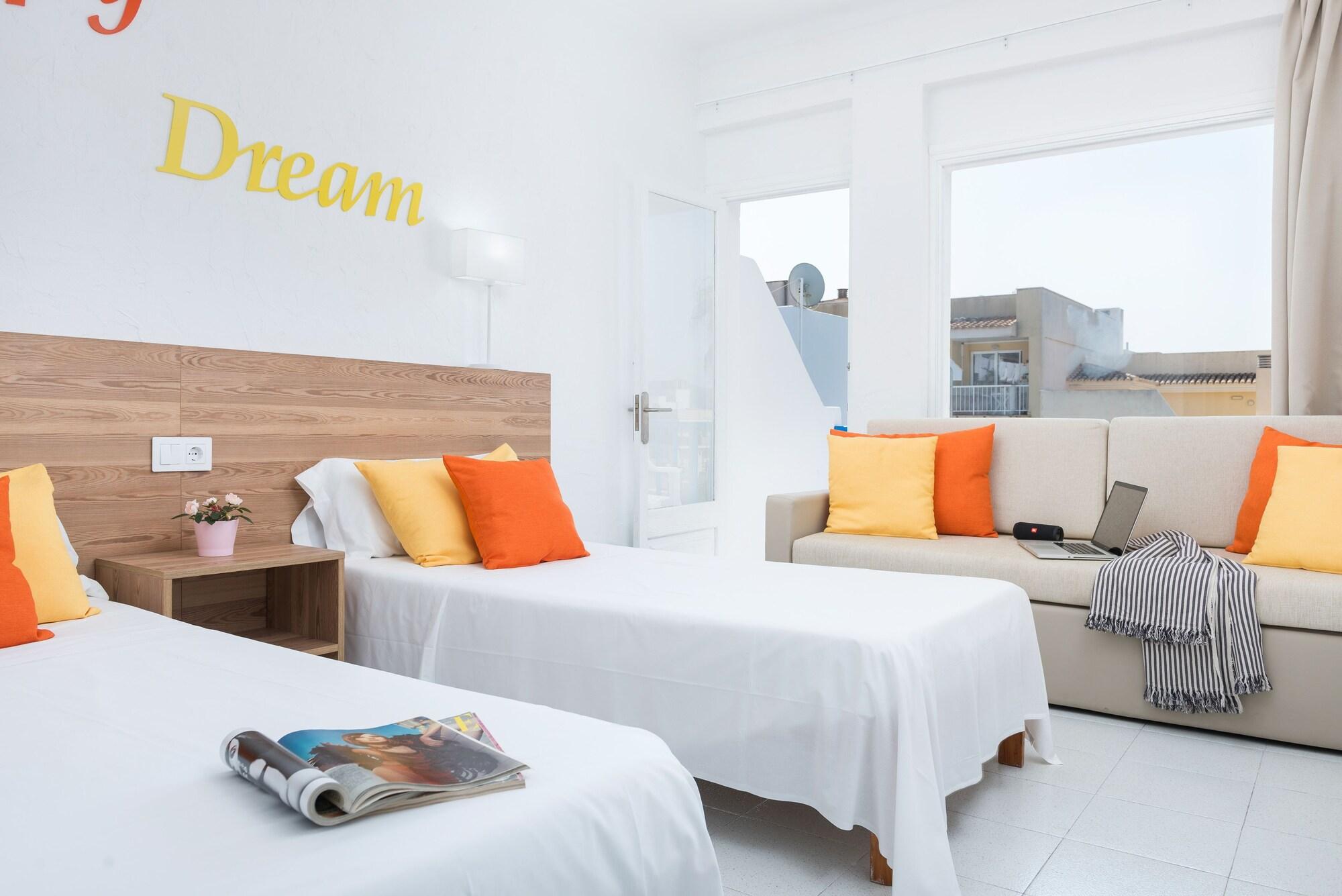 Hostal Casa Bauza Cala Ratjada  Exteriör bild